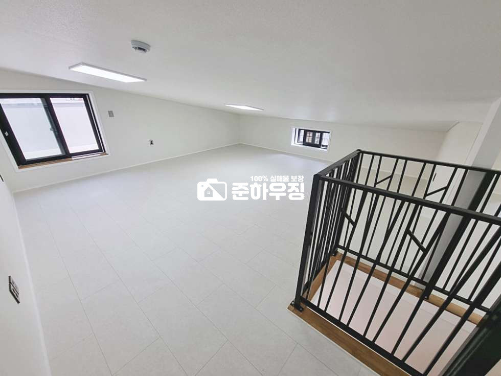 경기 안산단원구 와동 안산 단원구 와동!!3룸!왕테라스!!복층 ~최신형 삼성비스포크 식치세척기 ~!! 펜트리장, 시스템헹거 분양 매물번호 10179 사진 22