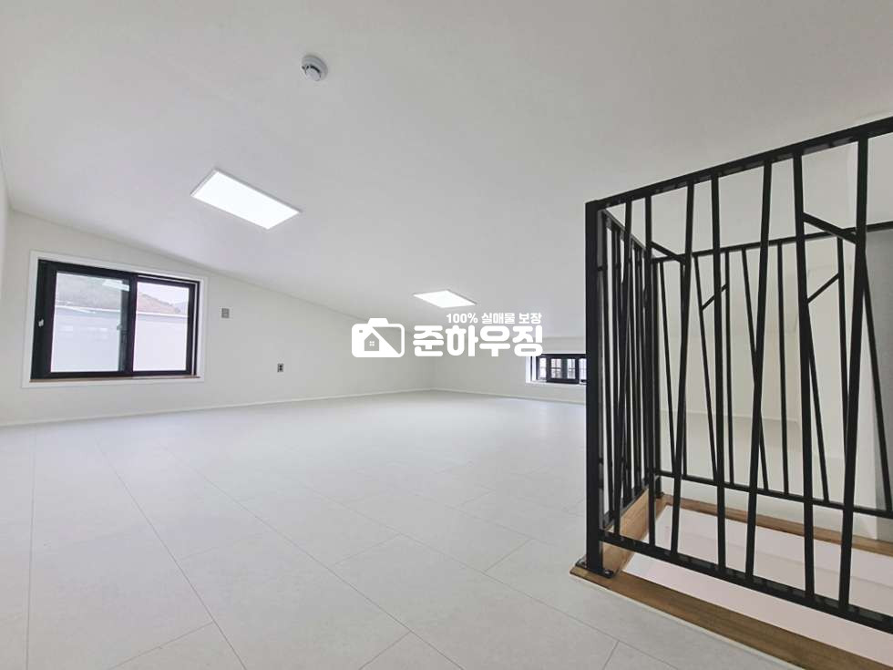 경기 안산단원구 와동 안산 단원구 와동!!3룸!왕테라스!!복층 ~최신형 삼성비스포크 식치세척기 ~!! 펜트리장, 시스템헹거 분양 매물번호 10179 사진 23