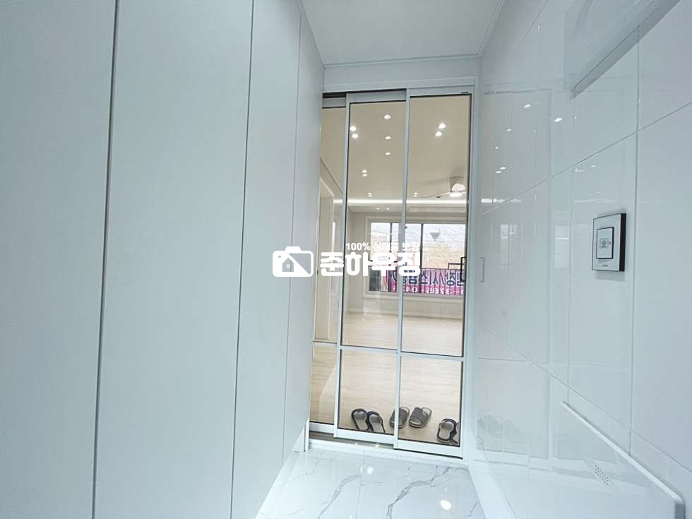 경기 안산단원구 와동 안산 단원구 와동!! 3룸~생활편리~ 놀이터,유치원,정류장,병원,마트 인근 분양 매물번호 10187 사진 3