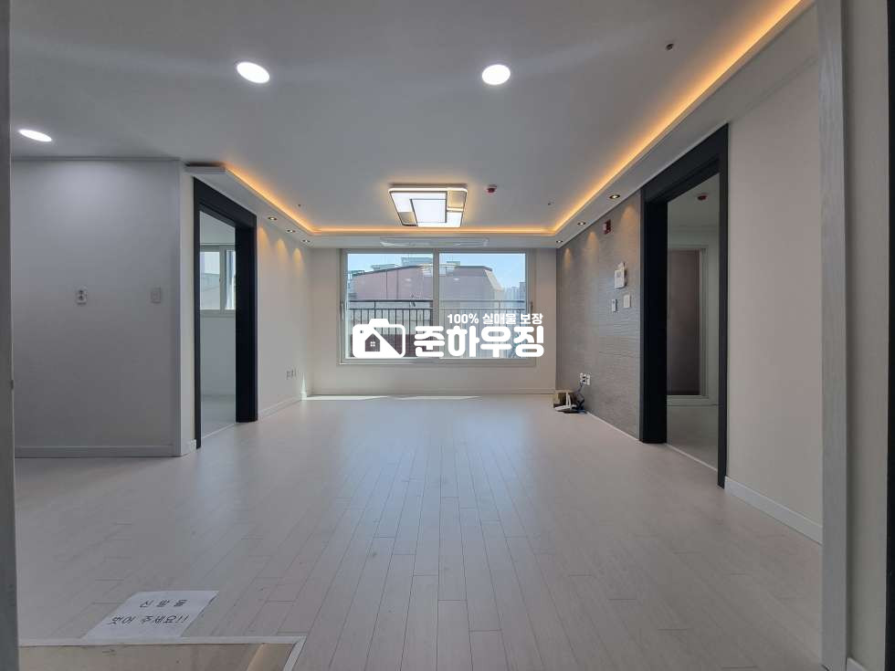 서울 금천구 독산동 서울 독산동!! 3룸~!! 독산역 역세권 ~! 신안산선 호재 지역, 초,중,고 인접한 학세권+역세권 분양 매물번호 10215 사진 1