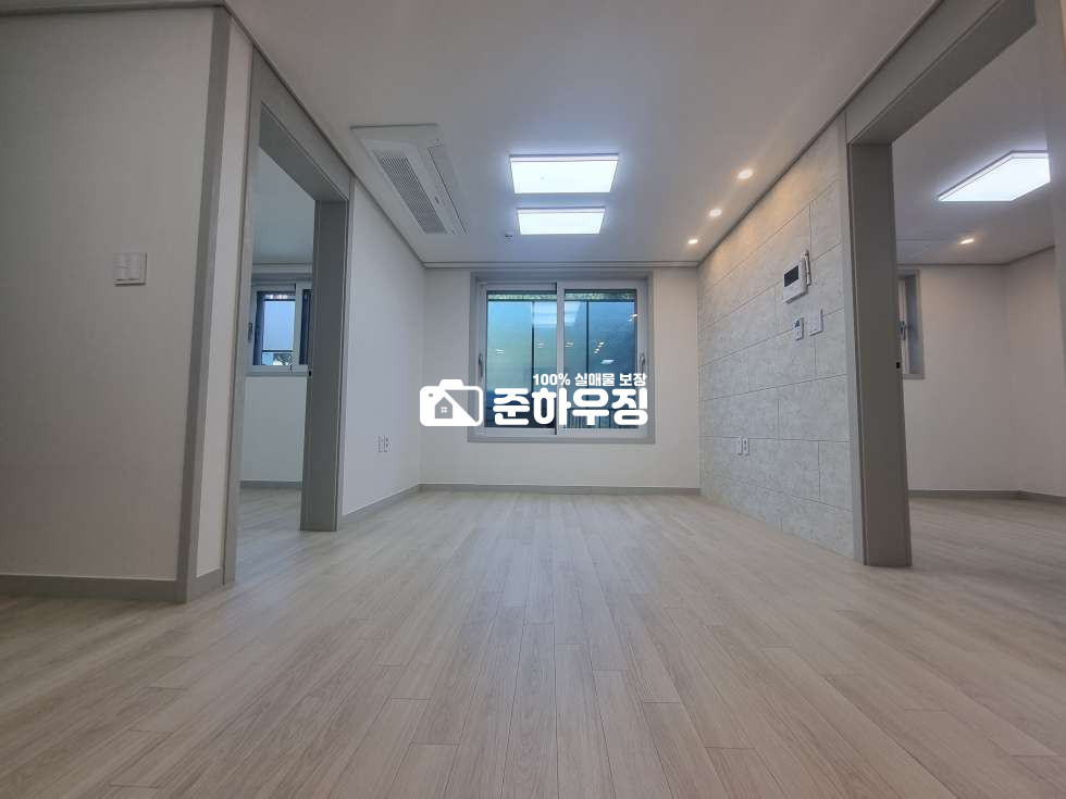 서울 구로구 고척동 서울 구로구 고척동!! 2룸!!세곡초등,오류중학교,고척고등학교 근접!! 집 바로뒤 등산로~!! 공기좋은 숲세권!갭투자가능 분양 매물번호 10226 사진 1