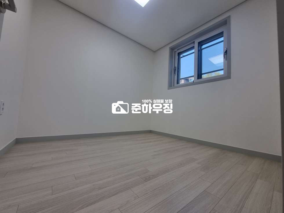 서울 구로구 고척동 서울 구로구 고척동!! 2룸!!세곡초등,오류중학교,고척고등학교 근접!! 집 바로뒤 등산로~!! 공기좋은 숲세권!갭투자가능 분양 매물번호 10226 사진 9