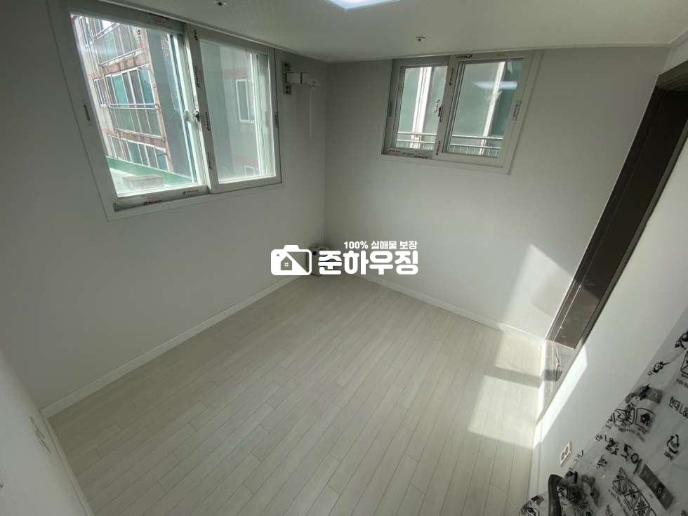 서울 금천구 가산동 서울 금천구 가산동~! 직장인들 원픽지역!! 대형 평수 ~정말 넓게 잘빠진 2룸 분양 매물번호 10252 사진 14