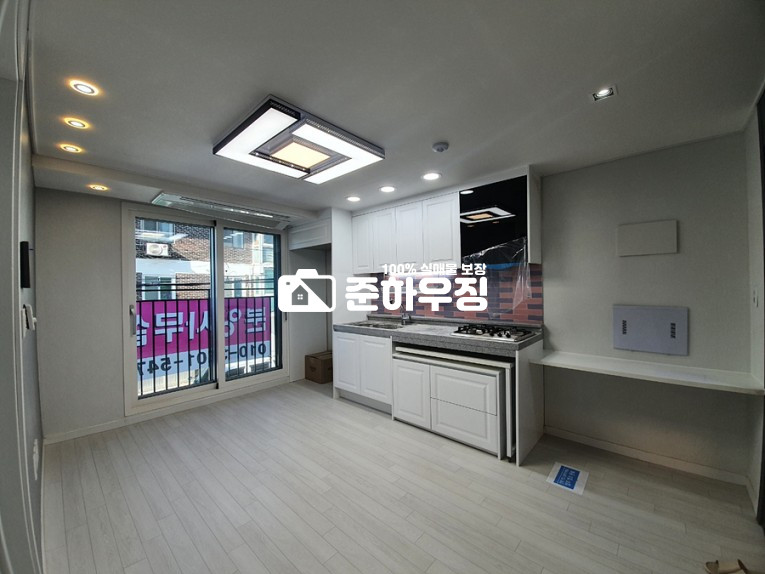 경기 김포시 통진읍 서암리 김포시 ~신도시 아파트단지에 위치해 ~편의시설 훌륭~이런곳엔 2룸이 귀한거 아시조?? 분양 매물번호 10446 사진 3