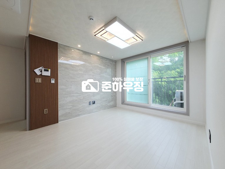경기 김포시 통진읍 서암리 102동 김포시 ~주차100% 통진초교 인접 ~ 서울 진입 버스 인접!!! 제2외곽순환도로 개통으로 풍부한 교통망 확보, 주변 개발로 주택가격 상승 호재 많은 이곳 분양 매물번호 10448 사진 3