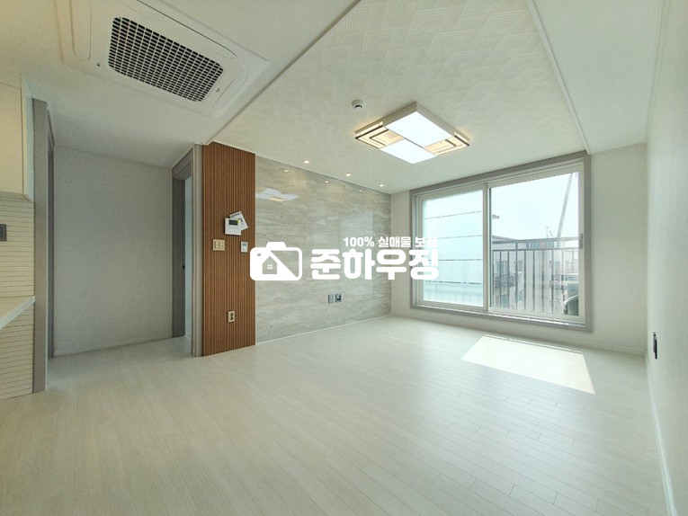 경기 김포시 통진읍 서암리 102동 김포시 ~주차100% 통진초교 인접 ~ 서울 진입 버스 인접!!! 제2외곽순환도로 개통으로 풍부한 교통망 확보, 주변 개발로 주택가격 상승 호재 많은 이곳 분양 매물번호 10450 사진 5