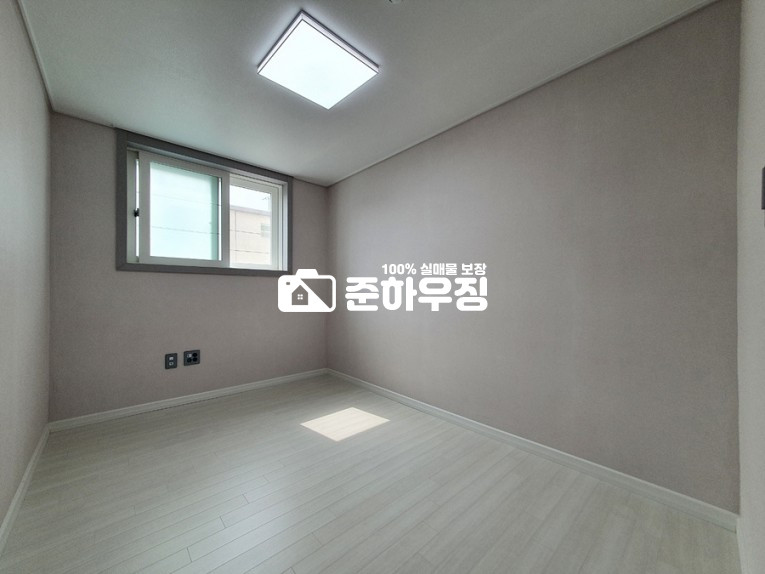 경기 김포시 통진읍 서암리 102동 김포시 ~주차100% 통진초교 인접 ~ 서울 진입 버스 인접!!! 제2외곽순환도로 개통으로 풍부한 교통망 확보, 주변 개발로 주택가격 상승 호재 많은 이곳 분양 매물번호 10450 사진 14