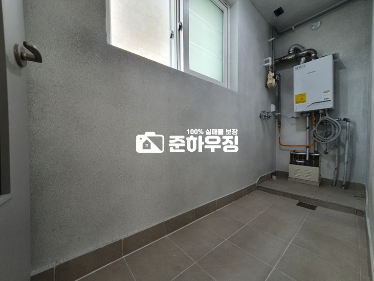 경기 김포시 통진읍 서암리 102동 김포시 ~주차100% 통진초교 인접 ~ 서울 진입 버스 인접!!! 제2외곽순환도로 개통으로 풍부한 교통망 확보, 주변 개발로 주택가격 상승 호재 많은 이곳 분양 매물번호 10450 사진 18