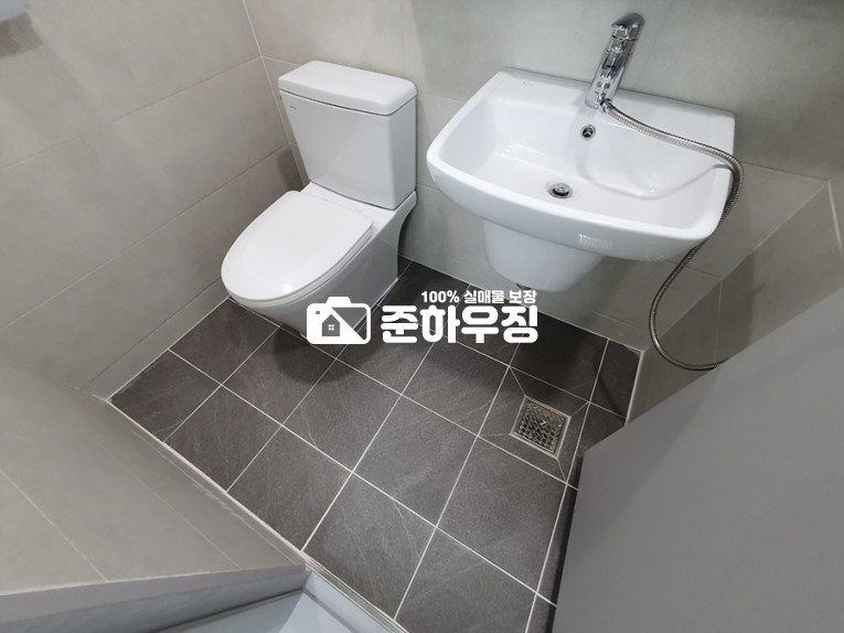 경기 김포시 통진읍 서암리 102동 김포시 ~주차100% 통진초교 인접 ~ 서울 진입 버스 인접!!! 제2외곽순환도로 개통으로 풍부한 교통망 확보, 주변 개발로 주택가격 상승 호재 많은 이곳 분양 매물번호 10451 사진 13