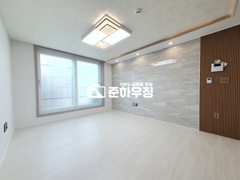 경기 김포시 통진읍 서암리 102동 김포시 ~주차100% 통진초교 인접 ~ 서울 진입 버스 인접!!! 제2외곽순환도로 개통으로 풍부한 교통망 확보, 주변 개발로 주택가격 상승 호재 많은 이곳 분양 매물번호 10453 사진 7