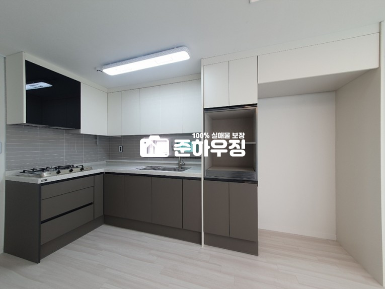 경기 부천소사구 소사본동 부천시!! ~ 시스템 에어컨 , 넓은 주방구조, 방2개,욕실1개 ,!!~소사역~ 서울접근 훌륭!! 분양 매물번호 10491 사진 9