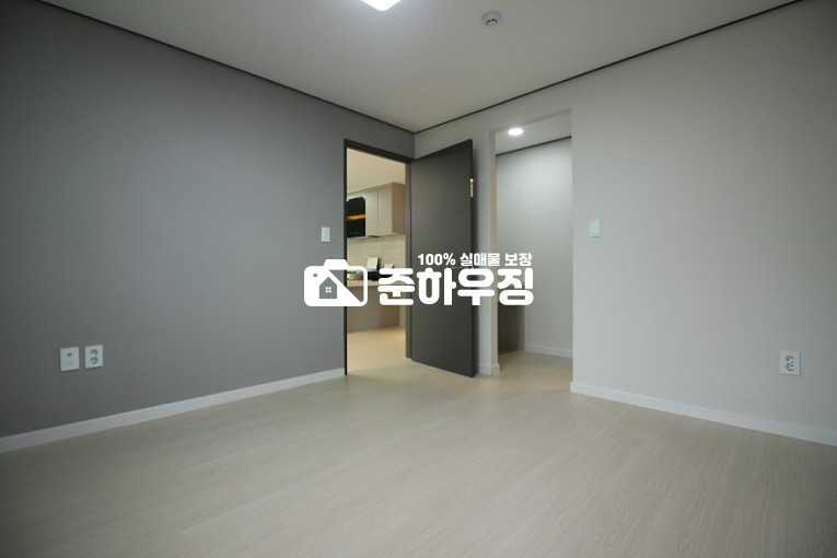 경기 부천원미구 소사동 부천시!!삼~ 시스템 에어컨 , 넓은 주방구조, 방3개,욕실2개 ,!!~소사 역세권!!! 분양 매물번호 10486 사진 9