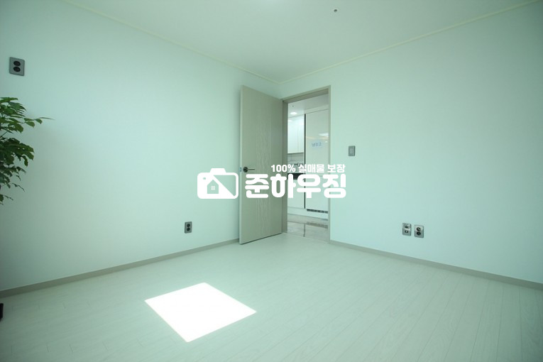 서울 영등포구 대림동 영등포구 대림동~ 신도림역,대림역,신풍역 3역세권 풀옵션 2룸 , 화이트톤 블링블링한 인테리어~!! 분양 매물번호 10537 사진 10