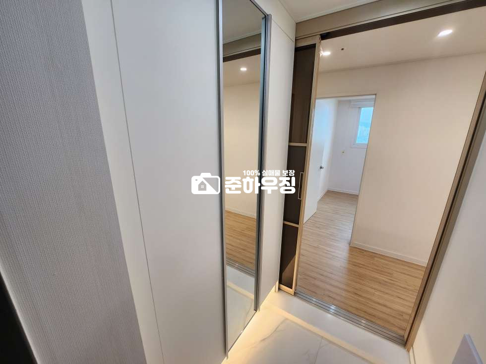 경기 부천원미구 원미동 부천시 원미동 신축 도시형 아파트 분양 현장, 기존 분양가 대비 최대-1.5억 할인,각종 혜택 덕분에 빠른 계약 진행중, 춘의역 역세권 도보가능한 신축 3룸 분양 매물번호 10620 사진 3