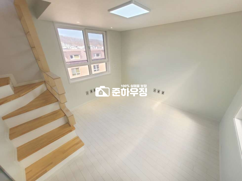 경기 광주시 오포읍 능평리 1동 타운하우스~ 넓은 마당 , 단독 테라스 , 방6개 , 화장실2 분양 매물번호 10010 사진 22