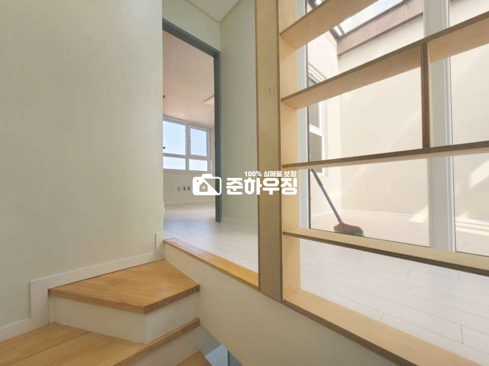 경기 광주시 오포읍 능평리 1동 타운하우스~ 넓은 마당 , 단독 테라스 , 방6개 , 화장실2 분양 매물번호 10010 사진 24