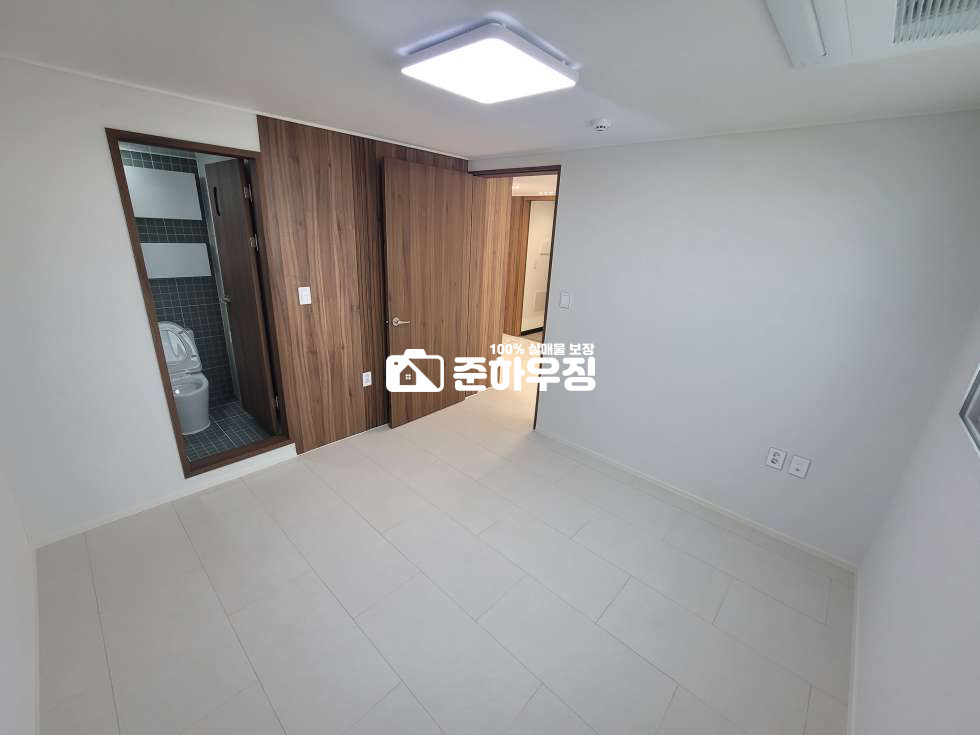 경기 안산상록구 본오동 안산 본오동 막 오픈한 신축 복층 4룸+테라스, 집 앞 바로 본오초등학교!!!고급 자재와 하이엔드급 인테리어 + 대왕 테라스까지 분양 매물번호 10765 사진 19