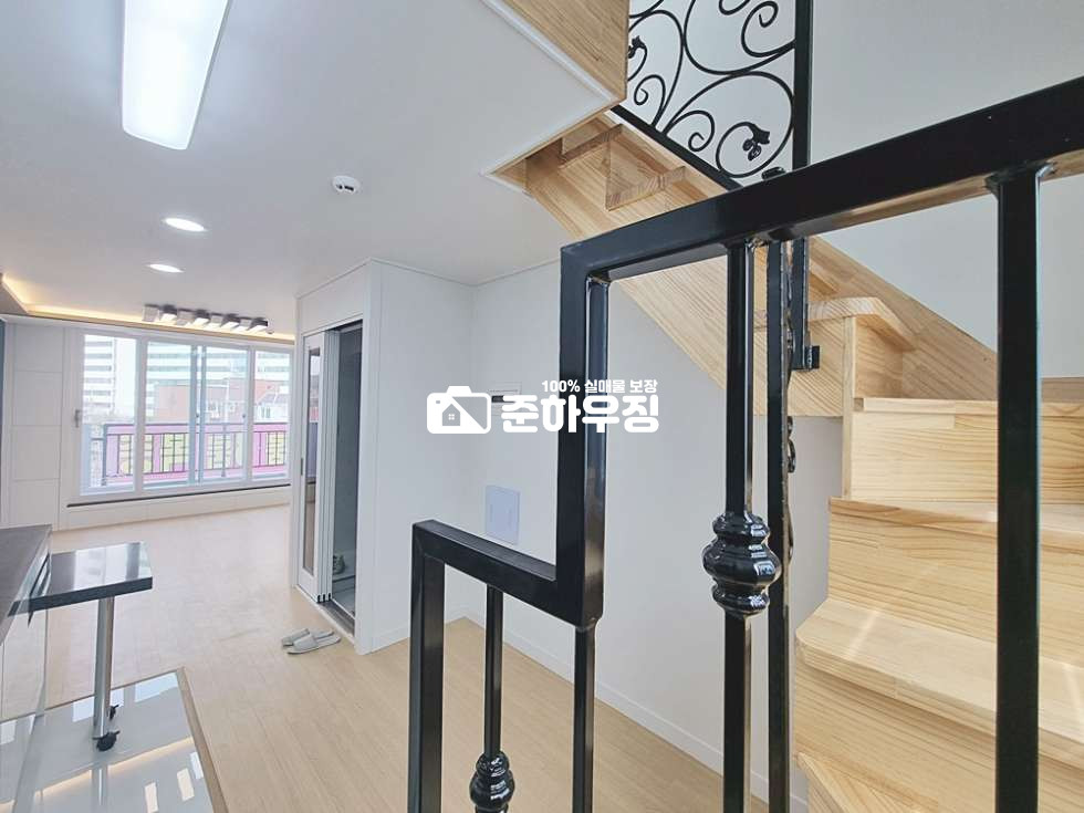 경기 안양만안구 안양동 넓게 사용할수 있는 단독 테라스 , 저렴한 분양 , 복층 구조 ! 이런 투룸은 구경 하기도 힘들어요! 분양 매물번호 10058 사진 16