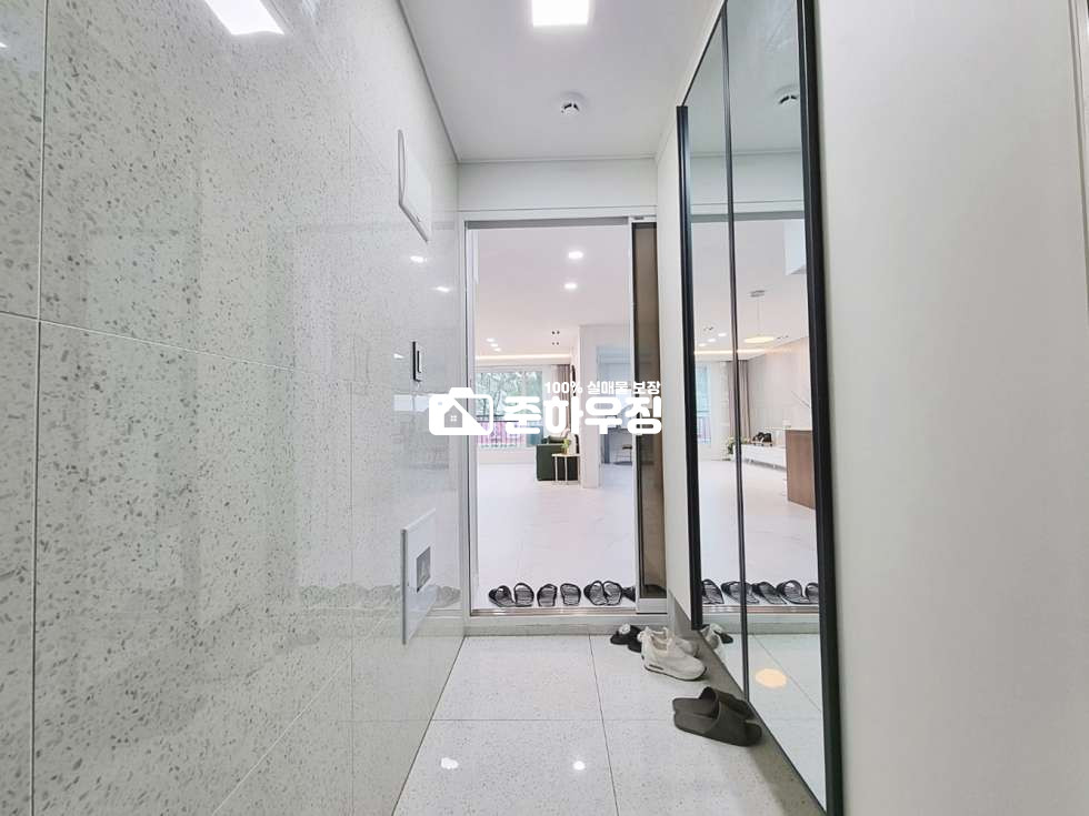 경기 안산상록구 사동 안산 상록구 사동!! 안산에서 정말 큰 3룸!! 좋은집은 바닥부터 달라요 분양 매물번호 10097 사진 3