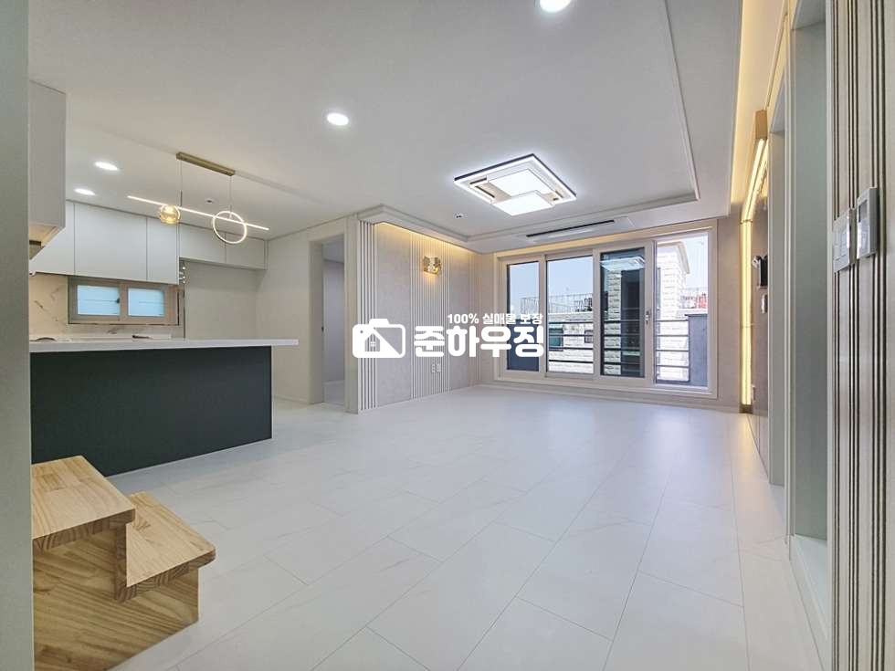 경기 안산상록구 이동 안산 상록구 이동!! 복층 테라스!!4룸구조~ 한대앞역 도보5분 , 방사이즈 하나 하나 넓은집 분양 매물번호 10135 사진 1