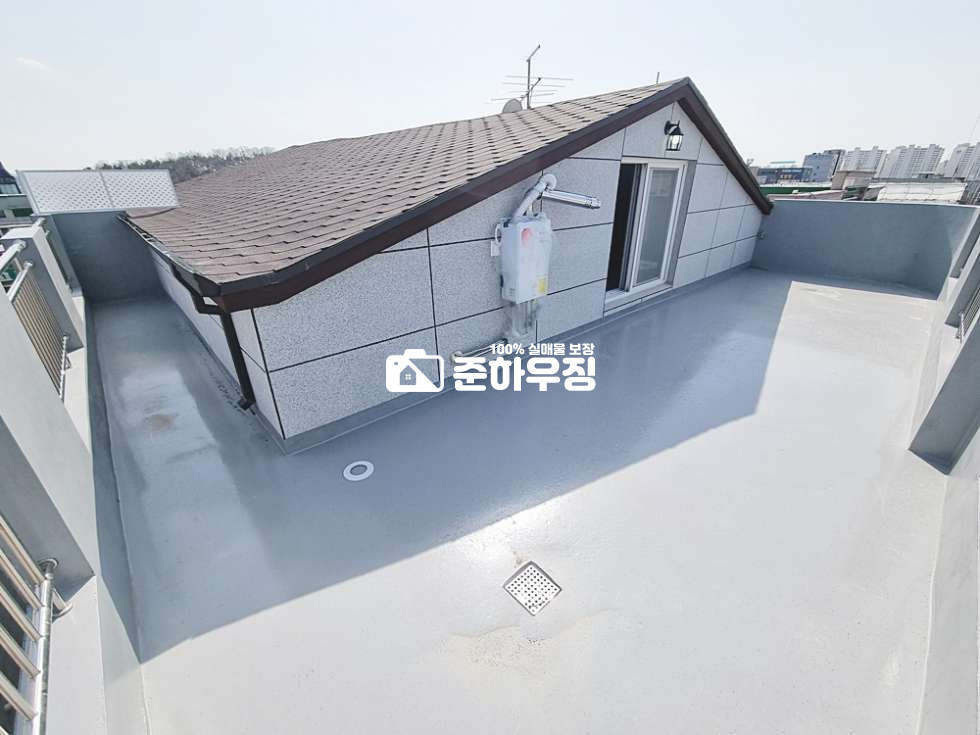 경기 안산상록구 본오동 안산 상록구 본오동!! 4룸~ 2세대를 사용하는 집! 입구가2개~! 방은4개 테라스도 2개 분양 매물번호 10149 사진 1