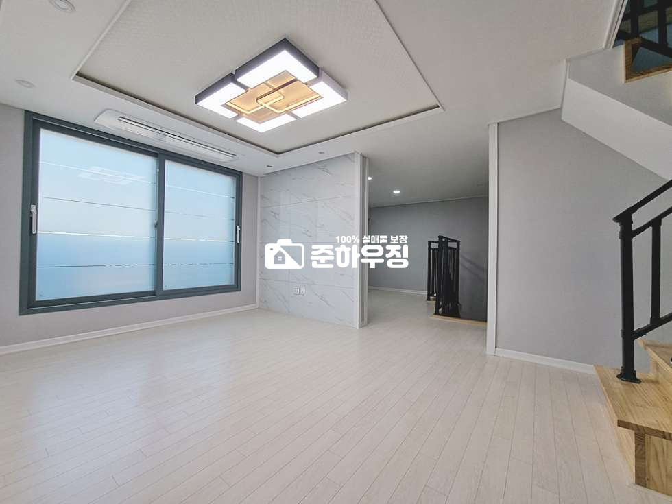 경기 안산상록구 본오동 안산 상록구 본오동!! 4룸~ 2세대를 사용하는 집! 입구가2개~! 방은4개 테라스도 2개 분양 매물번호 10149 사진 4